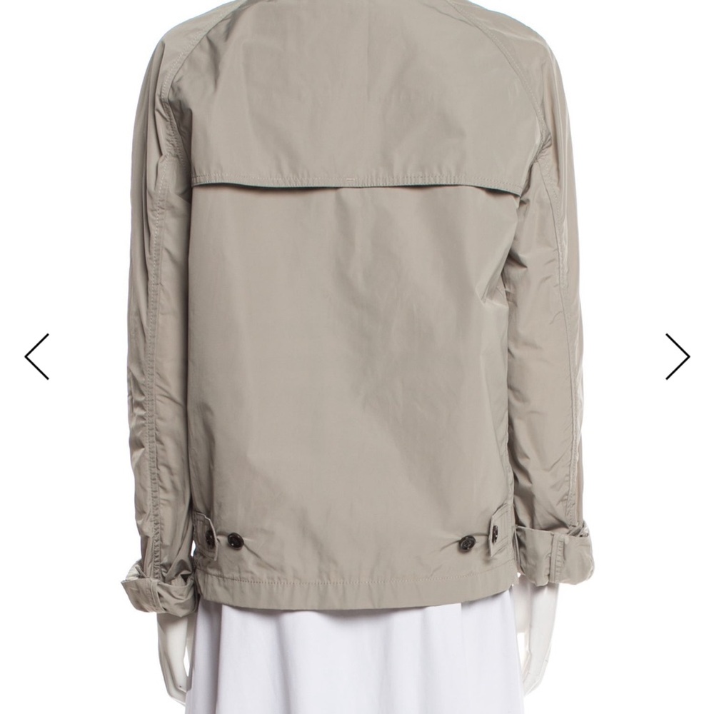 Burberry Tan Trench Coat with Checkered Lining - Picture 4 of 4
